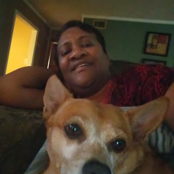 Meet your Posher, Renee - Picture 1 of 1